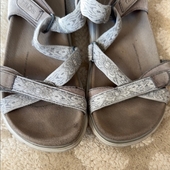 Taos Footwear Women's Sandals - Gray - Picture 5 of 6